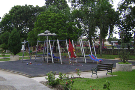 马来剑纪念碑 The Keris Monument